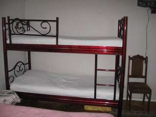 Хостелы Hostel Temuri Кутаиси Семейный номер с балконом-2